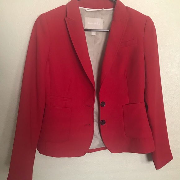 Banana Republic Jackets & Blazers - Banana Republic Red Blazer petit